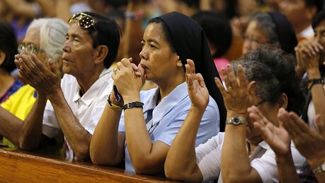 Christen auf den Philippinen / © Francis R. Malasig (dpa)