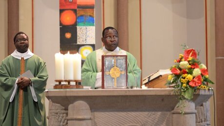 Im Erzbistum Köln sind zurzeit 43 Afrikaner in der Seelsorge eingesetzt / © Beatrice Tomasetti (DR)