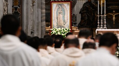Papstmesse zum Gedenktag der Jungfrau von Guadalupe (Archiv) / © Vatican Media/Romano Siciliani (KNA)