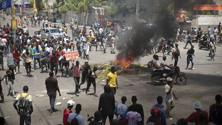 Demonstrationen in Port-Au-Prince / © Odelyn Joseph (dpa)