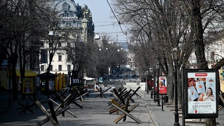 Odessa bereitet sich auf die Abwehr russischer Truppen vor. / © Eurokinissi ("Dein Song für EINE WELT!")