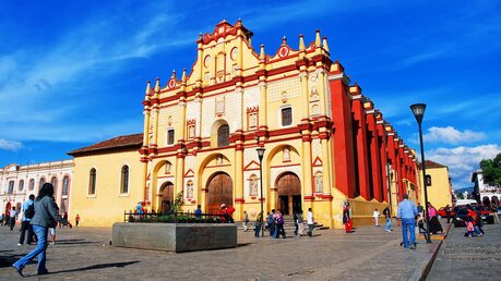 Kathedrale in Cristobal de las Casas in Mexiko / © Madrugada Verde (shutterstock)
