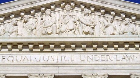 Supreme Court: Oberster US-Gerichtshof (DR)