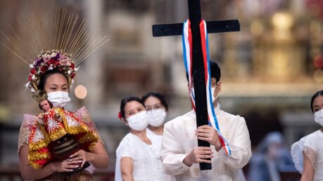 Papstmesse zu 500 Jahren Christentum auf den Philippinen / © Cristian Gennari/Romano Siciliani (KNA)
