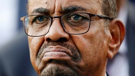 Sudans Ex-Präsident Al-Baschir / © Burhan Ozbilici (dpa)