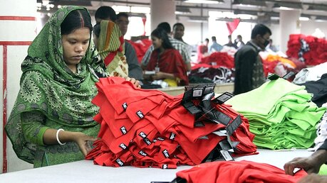 Textilindustrie in Bangladesch / © Doreen Fiedler (dpa)