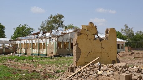 Boko Haram zerstörte Kirchengebäude in Marraraba im Norden des Bundesstaates Adamawa in Nigeria / © Katrin Gänsler (KNA)