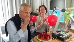 domradio.de-Chefredakteur Br&uuml;ggenj&uuml;rgen und Moderatorin Becker-Huberti (DR)