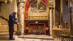 Reinigung der Geburtskirche in Bethlehem am 24. Dezember / © Andrea Krogmann (KNA)