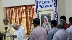 Messe am 19. Todestag für Mutter Teresa / © Piyal Adhikary (dpa)
