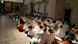 Während des Abschlussgottesdienstes im Trierer Dom (DR)