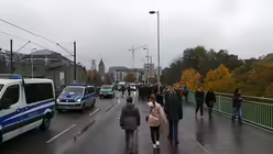 B&uuml;ndnisse in K&ouml;ln demonstrieren gegen "Hogesa"-Versammlung / &copy; Sebastian Witte (DR)