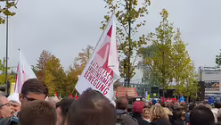 Bündnisse in Köln demonstrieren gegen "Hogesa"-Versammlung (DR)