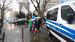 "Widerstand NRW"-Demonstration und Gegendemonstration / &copy; Christoph Paul Hartmann (DR)