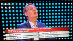 2018 schaffte es DOMRADIO.DE sogar in die Quizshow "5 gegen Jauch". F&uuml;r die Frage nach unserem Bischofsquartett gab es immerhin 30.000 Euro. Der Kandidat scheiterte &ndash; die 5. Auflage war danach ausverkauft. / &copy; DOMRADIO.DE (DR)