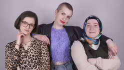 3 Frauen, 3 Religionen, 1 Thema, (v.l.n.r.) Rebecca Rogowski, Maike Schöfer, Kübra Dalkilic / © Anastasia Wiaterek (House of one)