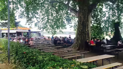 Freiluft-Mensa und Biergarten "Alter Zoll" am Rhein / &copy; Milena Furman (DR)