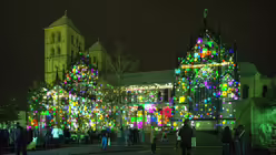 Lichtinstallation am Freitag (KNA)