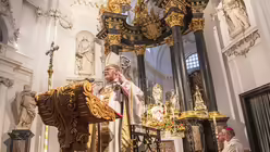 Kardinal Marx predigt / © Frank Rumpenhorst (dpa)