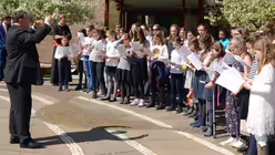 Alle S&auml;ngerinnen sind mit ihren Familien bei Kardinal Woelki zum Austausch von Osterw&uuml;nschen willkommen / &copy; Beatrice Tomasetti (DR)