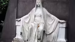 Allerheiligen auf dem Friedhof / &copy; Beatrice Tomasetti (DR)