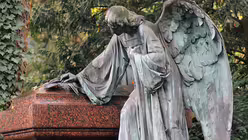 Allerheiligen auf dem Friedhof / &copy; Beatrice Tomasetti (DR)