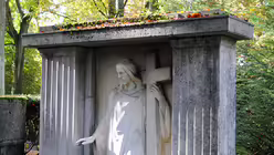 Allerheiligen auf dem Friedhof / &copy; Beatrice Tomasetti (DR)