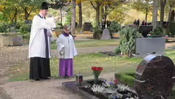 Allerheiligen auf dem Friedhof / &copy; Beatrice Tomasetti (DR)