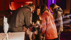 Das Licht wird weitergegeben / &copy; www.capture-life.de (kja)