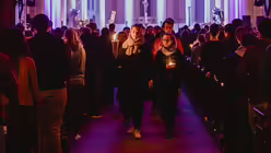 Das Licht wird aus dem Altenberger Dom getragen / &copy; www.capture-life.de (kja)