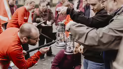 Das Licht wird weitergegeben / © www.capture-life.de (kja)