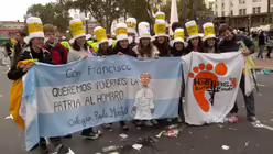 Begeistert - Emilia Sassoni und ihre Truppe / &copy; Johannes M&auml;ling (DR)