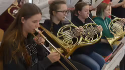 Auch die Blechbl&auml;ser haben bei der "Misa Criolla" von Ariel Ramirez gut zu tun. / &copy; Tomasetti (DR)