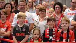 Auch die J&uuml;ngsten sind gekommen, um ihrem Lieblingsverein die Daumen zu dr&uuml;cken. / &copy; Beatrice Tomasetti (DR)