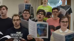 Auch f&uuml;r Felix Tudorache, sonst Mitglied im K&ouml;lner Domchor, ist diese Musik vertraut. Er hat argentinische Wurzeln. / &copy; Tomasetti (DR)