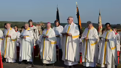 Auf Einladung von Kreisdechant Msgr. Achim Brennecke kommen in jedem Jahr viele Geistliche aus der Region. / © Beatrice Tomasetti (DR)