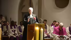 Auf gemeinsame Gestaltungsm&ouml;glichkeiten in der Kirche zielte Eckhard W&uuml;ster, Stadtsuperintendent von Bonn, in seinem Gru&szlig;wort ab. / &copy; Tomasetti (DR)