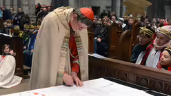 Aussendungsfeier der Sternsinger mit Erzbischof Woelki / &copy; Beatrice Tomasetti (DR)