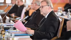 Bischof Franz-Josef Bode / © Julia Steinbrecht (KNA)