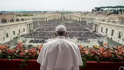 Blick auf den Petersplatz / &copy; Vatican Media (KNA)