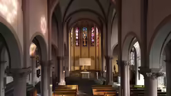Blick in den Innenraum von St. Nikolaus von der Orgelempore aus.  / &copy; Kirchengemeinde St. Nikolaus (privat)