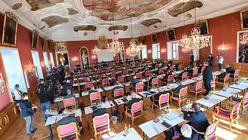 Blick in den Sitzungssaal / © Arne Dedert (dpa)