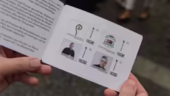 Briefmarke mit dem Bild des neuen Bischofs / &copy; Harald Oppitz (KNA)