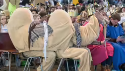 Bundesweite Er&ouml;ffnung der Sternsingeraktion / &copy; Armin Weigel (dpa)