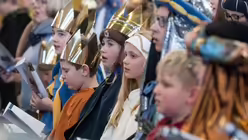 Bundesweite Er&ouml;ffnung der Sternsingeraktion / &copy; Armin Weigel (dpa)