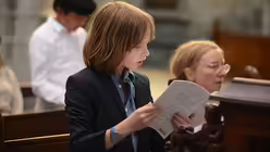 Chorprobe im K&ouml;lner Dom / &copy; Beatrice Tomasetti (DR)