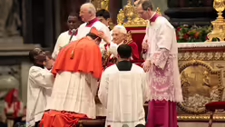 Kardinalserhebung durch Papst Benedikt XVI.  (KNA)