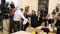 dann l&auml;utet ein Vort&auml;nzer die T&auml;nze ein. / &copy; Teresa M&uuml;ller-Alander (DR)