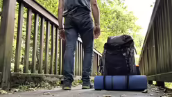 Das Pilgern soll nicht einfach eine persönliche Erfahrung bleiben, hat Harald Oppitz entschieden. Er wird für jeden Kilometer 10 Cent für ein Caritas-Flüchtlingsprojekt spenden. Und er freut sich auf Unterstützung. / © Harald Oppitz (privat)