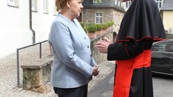 Kanzlerin und Kardinal im Gespräch / © Boecker (Erzbistum Köln)